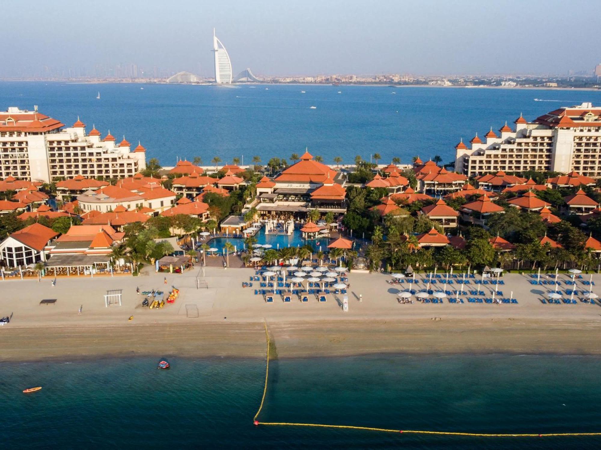 Fabulous 1 Bedroom Apartment At 5 Star Resort Dubaj Kültér fotó